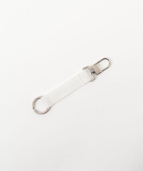 agnes b.（アニエスベー）の「WEB限定 キーホルダー (RAH10－01)（キーホルダー・メンズ・ホワイト系その他・FREE）」の2枚目の写真
