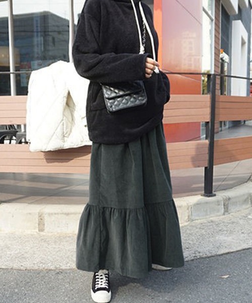 DAY CLOSET(デイ クローゼット)の「【ロング丈/中厚手】大人っぽ コーデュロイ ティアード フレア スカート レディース(スカート・レディース・チャコールグレー/ブラック/ベージュ・M/L)」の8枚目の写真