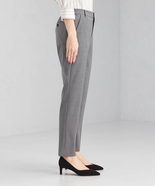 green label relaxing(グリーンレーベルリラクシング)の「TWトロピカル テーパード パンツ -ウォッシャブル・ストレッチ・防シワ-(スラックス・レディース・ブラック/ネイビー/グレー・44/46/40/38/42/36/34)」の5枚目の写真