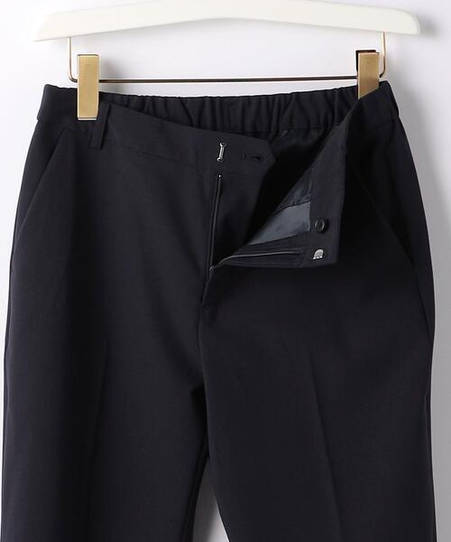 green label relaxing(グリーンレーベルリラクシング)の「TWトロピカル テーパード パンツ -ウォッシャブル・ストレッチ・防シワ-(スラックス・レディース・ブラック/ネイビー/グレー・44/46/40/38/42/36/34)」の15枚目の写真