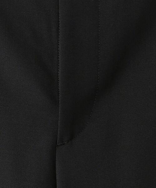 green label relaxing(グリーンレーベルリラクシング)の「TWトロピカル テーパード パンツ -ウォッシャブル・ストレッチ・防シワ-(スラックス・レディース・ブラック/ネイビー/グレー・44/46/40/38/42/36/34)」の21枚目の写真