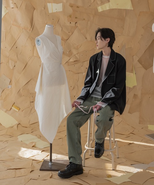 FOLLOWIN（フォロウィン）の「【FLW MADE/UNISEX】ポイントカラーシースルーロングＴシャツ（Tシャツ/カットソー・レディース・ブラック/ブラウン/グレー/レッド/ライム/ブルー/グリーン/アイボリー・FREE）」の18枚目の写真