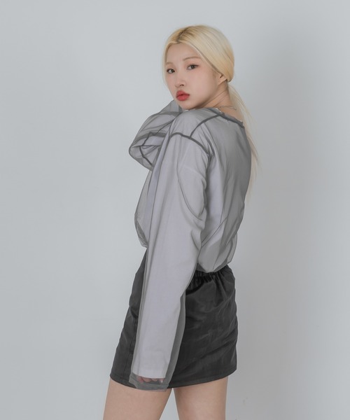 FOLLOWIN（フォロウィン）の「【FLW MADE/UNISEX】ポイントカラーシースルーロングＴシャツ（Tシャツ/カットソー・レディース・ブラック/ブラウン/グレー/レッド/ライム/ブルー/グリーン/アイボリー・FREE）」の11枚目の写真