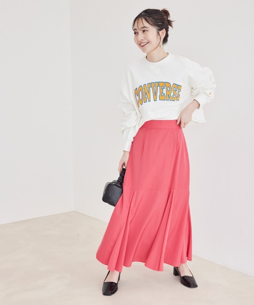 VIS（ビス）の「ボリュームタフタアソートスカート【sustainable】（スカート・レディース・キナリ/ネイビー/レッド・M/S）」の5枚目の写真