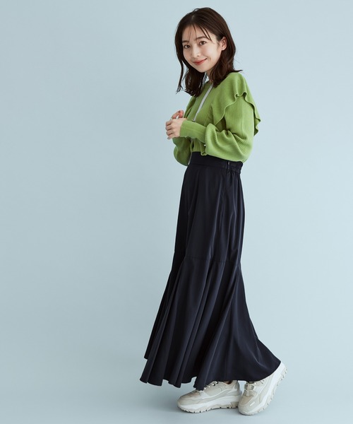 VIS（ビス）の「ボリュームタフタアソートスカート【sustainable】（スカート・レディース・キナリ/ネイビー/レッド・M/S）」の19枚目の写真