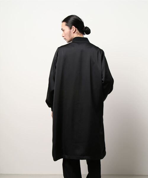 Lui's（ルイス）の「サテンロングブルゾン（ブルゾン・メンズ・ホワイト/ブラック・MEDIUM/SMALL）」の4枚目の写真