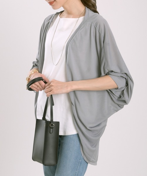 Felt-Maglietta（フェルトマリエッタ）の「UVカットドルマンカーディガン（カーディガン/ボレロ・レディース・ブラック/ネイビー/グレー/カーキ/オフホワイト/ターコイズブルー・LARGE/MEDIUM/X-LARGE）」の4枚目の写真