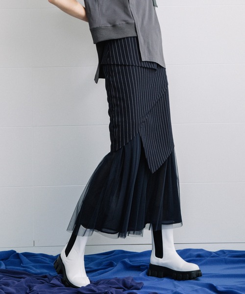 AULA AILA（アウラアイラ）の「シアーヘムスカート（スカート・レディース・ブラック/ネイビー/ピンク・1/0）」の9枚目の写真