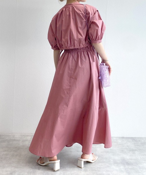 w closet(ダブルクローゼット)の「【マルチウェイ】ベストレイヤードセット半袖ワンピース(ワンピース・レディース・オフホワイト/ピンク/グリーン/スミクロ・FREE)」の11枚目の写真