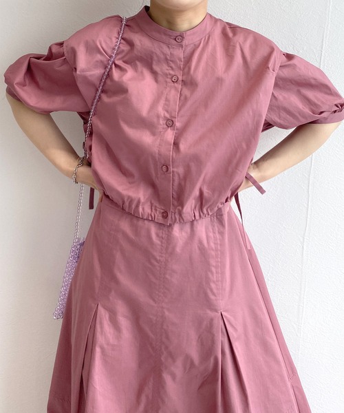 w closet(ダブルクローゼット)の「【マルチウェイ】ベストレイヤードセット半袖ワンピース(ワンピース・レディース・オフホワイト/ピンク/グリーン/スミクロ・FREE)」の6枚目の写真