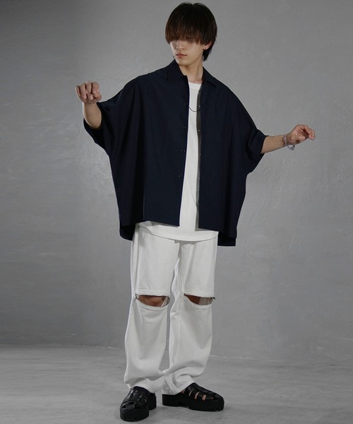 MinoriTY（マイノリティ）の「【MinoriTY】落ち感ドルマンスリーブ半袖シャツ メンズ 無地シャツ 秋服 夏服 オーバーサイズ【セットアップ対応】（シャツ/ブラウス・メンズ・ブラック/ネイビー/グレー/グリーン/キナリ/パープル/グレイッシュベージュ/ブルー/チャコール/モスグリーン・S/M/L）」の15枚目の写真