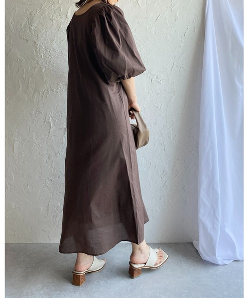 She's Closet(シーズクローゼット)の「ボリューム袖バルーンスリーブ半袖ロングワンピース(ワンピース・レディース・オフホワイト/ブルー/モカ/ブラック・FREE)」の12枚目の写真