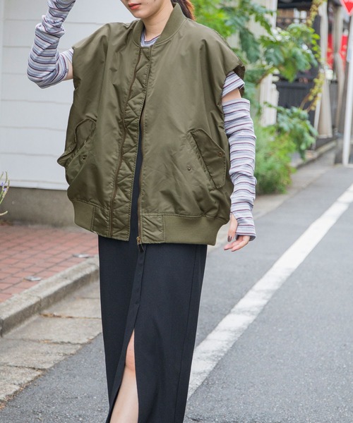 w closet（ダブルクローゼット）の「MA-1ベスト（ダウンベスト）」 - WEAR