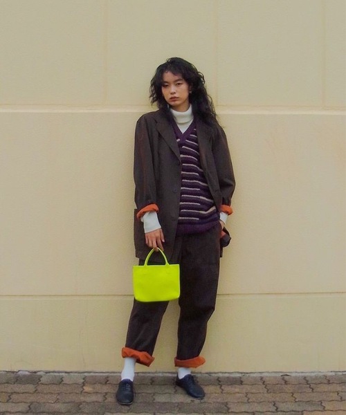 TASINAMI（タシナミ）の「TASINAMI 蛍光レザー ミニトートバッグ(TA 