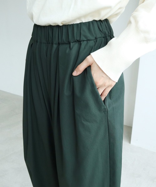yuni(ユニ )の「80/2強撚コットン ギャバ ゴムタック パンツ(その他パンツ・レディース・ブラウン/ブラック/その他/グリーン・FREE)」の7枚目の写真