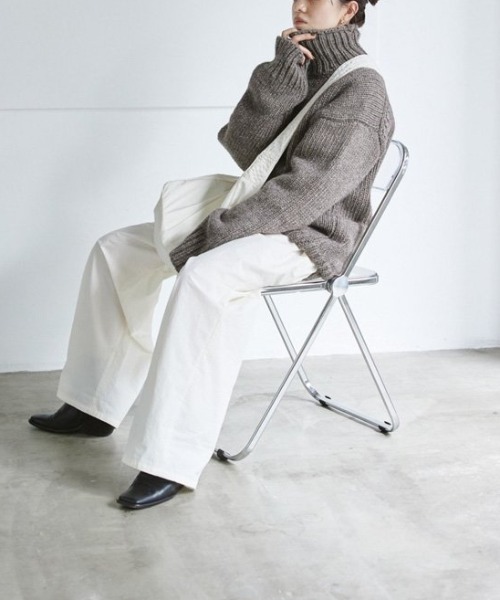 TODAYFUL（トゥデイフル）の「TODAYFUL(トゥデイフル) "Typewriter Shoulder Bag"タイプライターショルダーバッグ/12121004（ショルダーバッグ・レディース・キナリ/ブラック・ONE SIZE）」の14枚目の写真