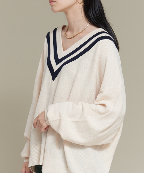 NOMINE(ノミネ)の「ビッグVラインカノコオーバーニット(ニット/セーター・レディース・ブラック/オレンジ/グリーン/アイボリー・フリー)」の11枚目の写真