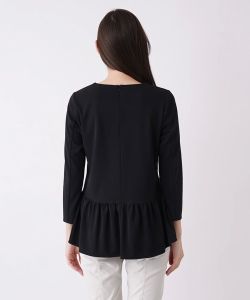 BEATRICE（ベアトリス）の「【BEATRICE】ペプラムプルオーバーブラウス（シャツ/ブラウス・レディース・ダークネイビー/ブラック/モカ・2）」の15枚目の写真