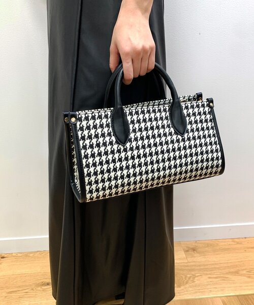 OPAQUE.CLIP（オペークドットクリップ）の「◆スクエアチェックボストンバッグ（ボストンバッグ・レディース・ダークブラウン系/ブラック系・00）」の9枚目の写真