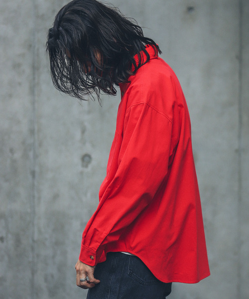 URBAN RESEARCH Sonny Label(アーバンリサーチサニーレーベル)の「シンプルオーバーボタンダウンシャツ(シャツ/ブラウス・メンズ・レッド/オフホワイト/グリーン/ブルー系その他・MEDIUM/LARGE)」の9枚目の写真
