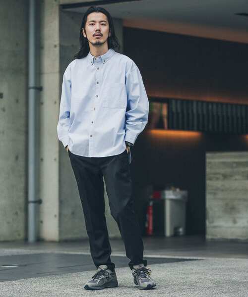 URBAN RESEARCH Sonny Label(アーバンリサーチサニーレーベル)の「シンプルオーバーボタンダウンシャツ(シャツ/ブラウス・メンズ・レッド/オフホワイト/グリーン/ブルー系その他・MEDIUM/LARGE)」の15枚目の写真