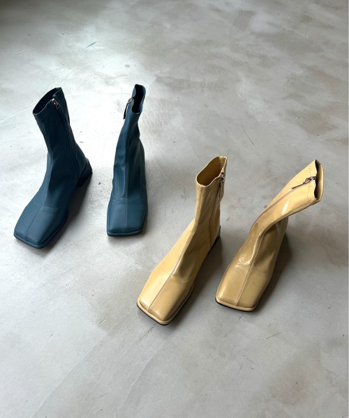 VACANCY（ヴァカンシー）の「ストレッチスクエアカラーブーツ（ブーツ・レディース・ベージュ/ブルー・MEDIUM/LARGE/X-LARGE）」の3枚目の写真