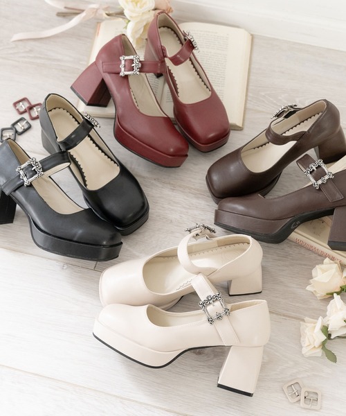 DearMyLoveRose（ディアマイラブローズ）の「スクエアストラップパンプス（パンプス・レディース・ブラック/レッド/ベージュ/ブラウン/ホワイト/クリアブラック/ピンク・23cm/23.5cm/24.5cm/22.5cm/24cm/25cm/25.5cm）」の10枚目の写真