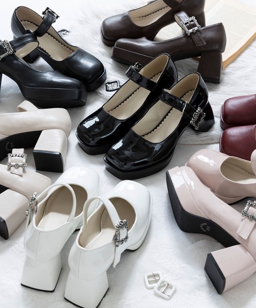 DearMyLoveRose（ディアマイラブローズ）の「スクエアストラップパンプス（パンプス・レディース・ブラック/レッド/ベージュ/ブラウン/ホワイト/クリアブラック/ピンク・23cm/23.5cm/24.5cm/22.5cm/24cm/25cm/25.5cm）」の20枚目の写真