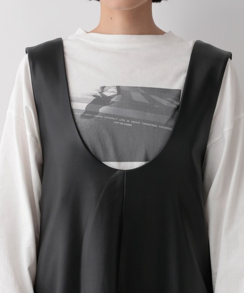 LOWRYS FARM（ローリーズファーム）の「エコレザージャンパースカート　165024（ワンピース・レディース・ブラック/アイボリー・FREE）」の14枚目の写真