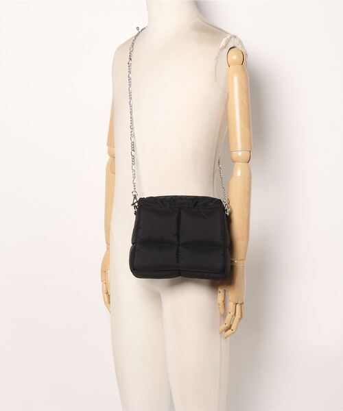 PAGEBOY（ページボーイ）の「キルトチェーンショルダー（ショルダーバッグ・レディース・ターコイズブルー/ブラック・FREE）」の5枚目の写真