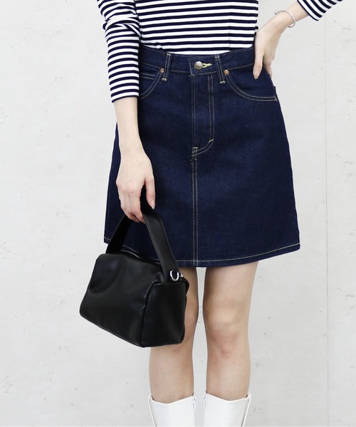 Lee(リー)の「Lee/リー ライトウェイトデニム ミニスカート(スカート・レディース・ブラック系/インディゴブルー/ライトインディゴブルー・SMALL/MEDIUM/X-SMALL)」の13枚目の写真