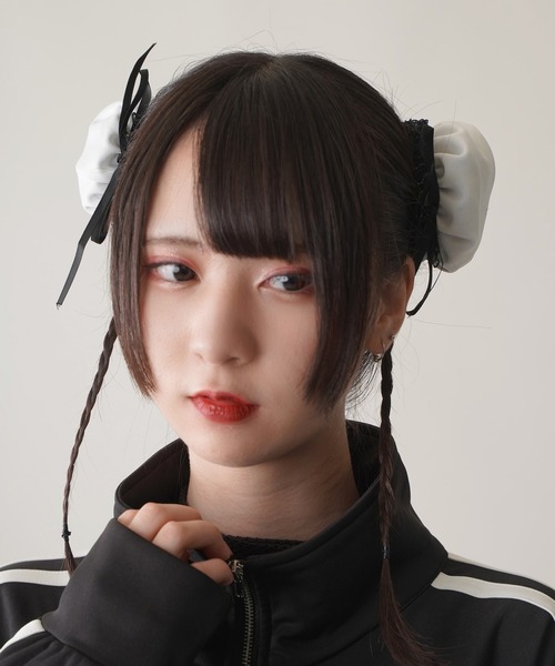 SPINNS（スピンズ）の「チャイナお団子ヘアアクセサリー（その他ヘアアクセサリー・レディース・ブルー/ホワイト/レッド・ONESIZE）」の2枚目の写真