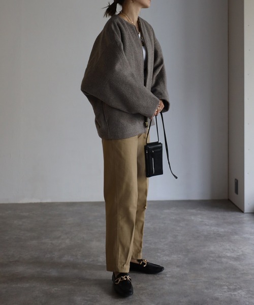 Bonjour Sagan(ボンジュールサガン)の「ウールライクコクーンコート(ノーカラーコート・レディース・キナリ/ネイビー/グレイッシュベージュ・FREE)」の15枚目の写真