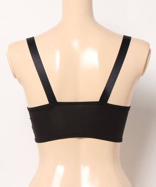 YU'NOW（ユナウ）の「谷間メイクのぷるるんナイトブラ（ナイトブラ・レディース・グリーン/ブラック/クリーム・M/L/XL）」の16枚目の写真