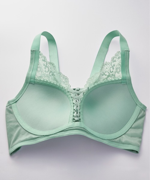 YU'NOW（ユナウ）の「谷間メイクのぷるるんナイトブラ（ナイトブラ・レディース・グリーン/ブラック/クリーム・M/L/XL）」の13枚目の写真