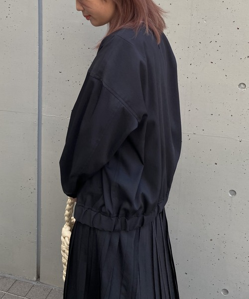 Liyoca（リヨカ）の「【Liyoca】カルゼランダムタックブルゾン 
