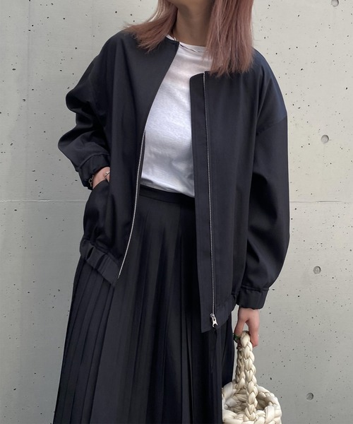 Liyoca（リヨカ）の「【Liyoca】カルゼランダムタックブルゾン 