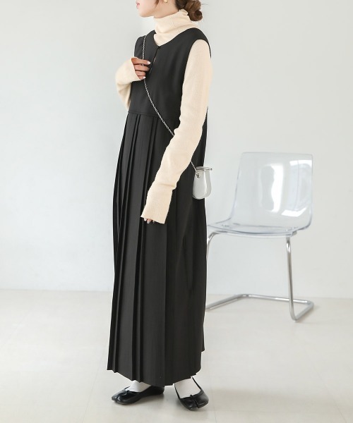 Bab（バブ）の「【ちょこび×Bab】ダブルプリーツ2WAYジャンパーワンピース（ジャンパースカート・レディース・ベージュ/ブラック・S/M）」の21枚目の写真