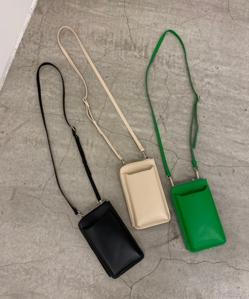 WEGO（ウィゴー）の「WEGO/マルチジップウォレットショルダー（ショルダーバッグ・レディース・ブラック/グリーン/ライトベージュ・FREE）」の4枚目の写真