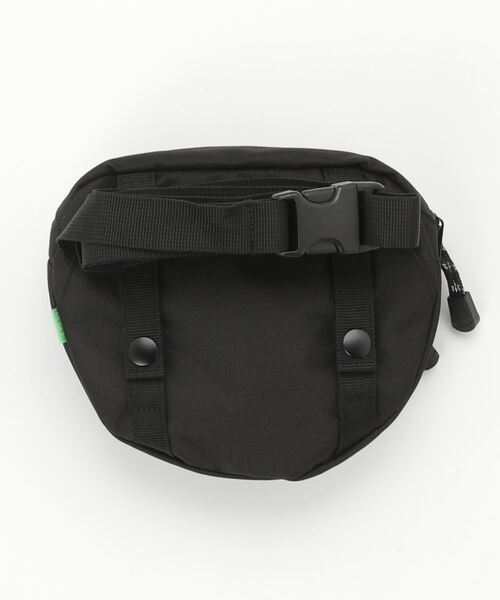 HUF(ハフ)の「HUF / ハフ BUNKER SHOULDER BAG 1.2L ショルダーバッグ(ショルダーバッグ・メンズ・ブラック・FREE)」の4枚目の写真