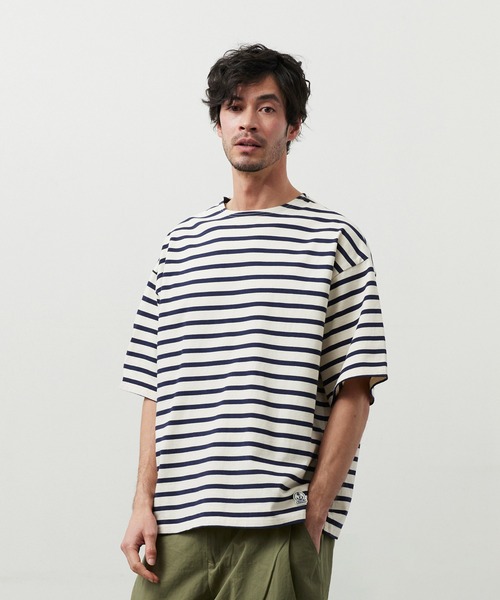 FIDELITY（フィデリティ）の「BORDER S/S WIDE / バスクボーダー半袖シャツ ワイド・ビッグシルエット（Tシャツ/カットソー・メンズ・ネイビー/オフホワイト/ダークグリーン/ラベンダー・LARGE/MEDIUM）」の2枚目の写真