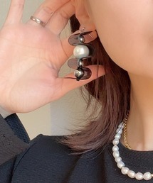 CERCA（チェルカ）の「smallworld/《nami》ウェーブコットンパールピアス（ピアス（両耳用））」