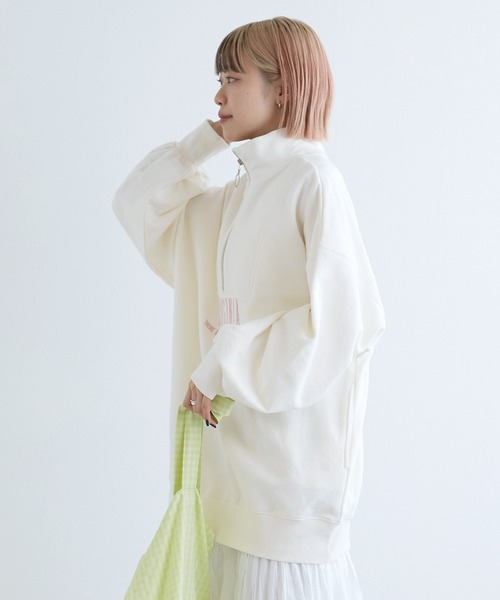 w closet(ダブルクローゼット)の「ハーフジップ刺繍入りスウェット(スウェット・レディース・イエロー系/オフホワイト/グレー・FREE)」の11枚目の写真