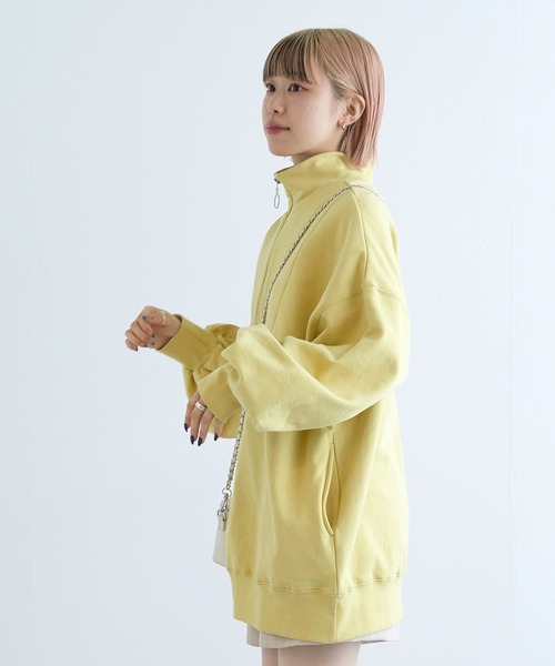 w closet(ダブルクローゼット)の「ハーフジップ刺繍入りスウェット(スウェット・レディース・イエロー系/オフホワイト/グレー・FREE)」の21枚目の写真