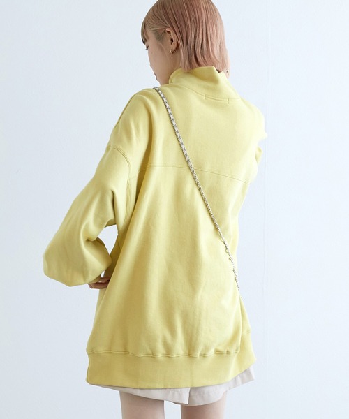 w closet(ダブルクローゼット)の「ハーフジップ刺繍入りスウェット(スウェット・レディース・イエロー系/オフホワイト/グレー・FREE)」の22枚目の写真