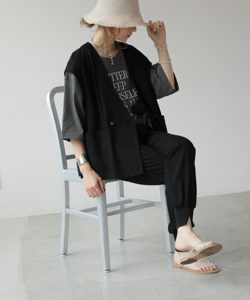 frames RAY CASSIN(フレームスレイカズン)の「WEB限定 リネンブレンド裾スリットジョガーパンツ セットアップ着用可(その他パンツ・レディース・ブラック/グレイッシュベージュ・FREE)」の13枚目の写真