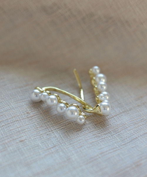 florist(フローリスト)の「7連パールイヤーカフ 片耳用(イヤーカフ・レディース・ゴールド/ゴールド系その他・FREE)」の10枚目の写真