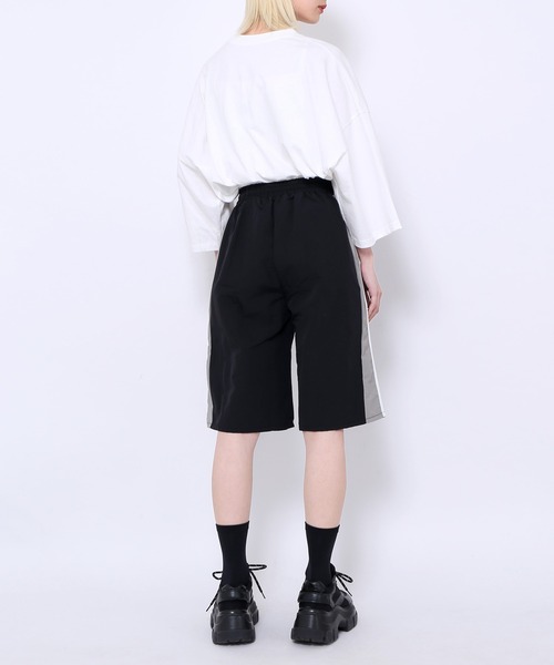 Figments（フィグメンツ）の「INSIDEビッグTシャツ（Tシャツ/カットソー・レディース・ブラック/ホワイト・FREE）」の13枚目の写真