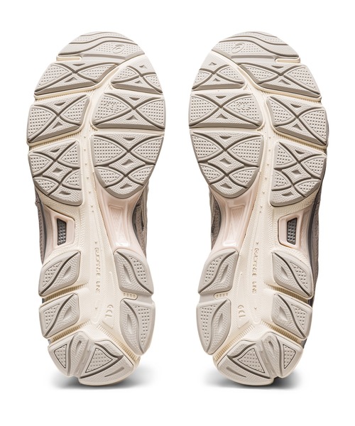 ASICS（アシックス）の「GEL-NYC（スニーカー）」 - WEAR