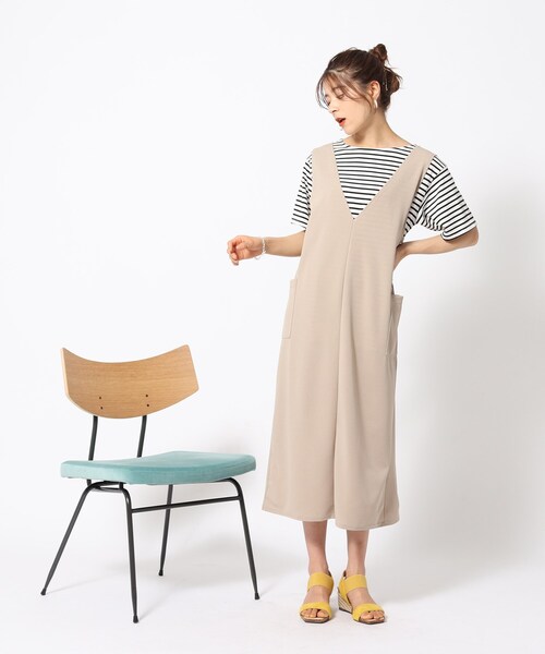 SHOO・LA・RUE(シューラルー)の「◆【2点セット】Vネックですっきり見えジャンスカ(アンサンブル・レディース・ライトベージュ/ブラック/オレンジ・04/03/02)」の6枚目の写真